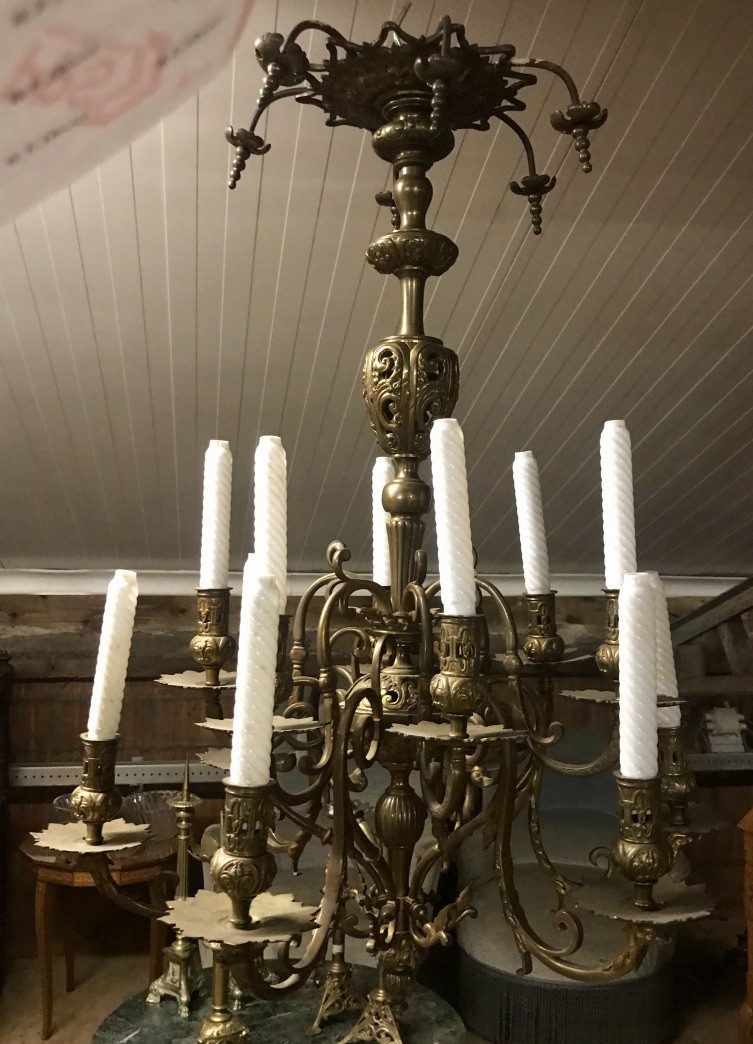 Fine Flemish bronze & floral decorated 2 tier multi branch light.